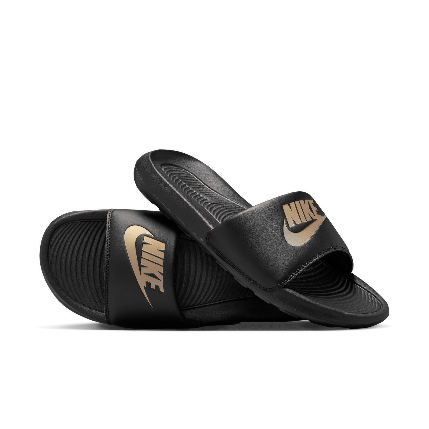 NIKE ナイキ VICTORI ONE SLIDE ヴィクトリー ワン スライド MCN9675 006BLACK/M GOLD