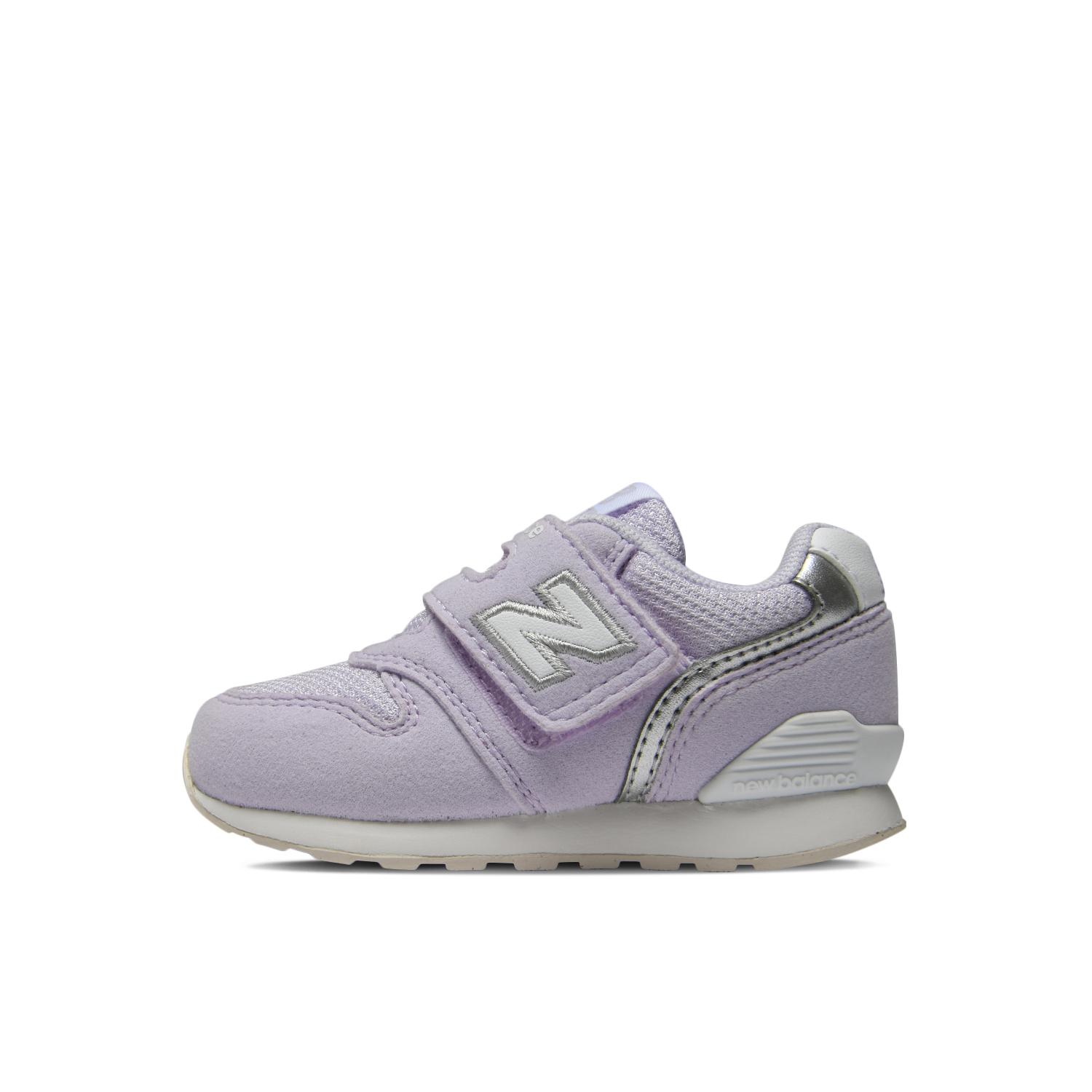 New Balance IZ996