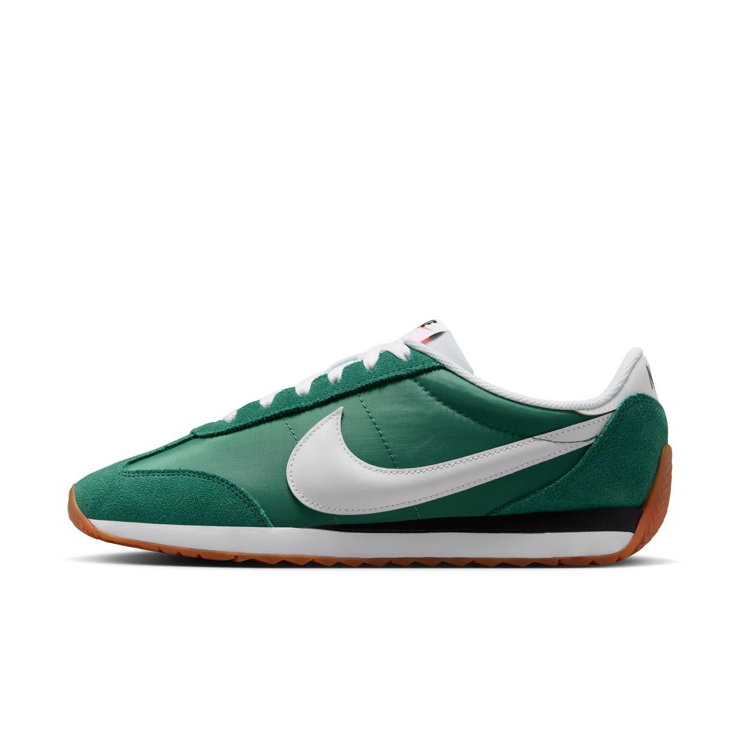 NIKE Pacific