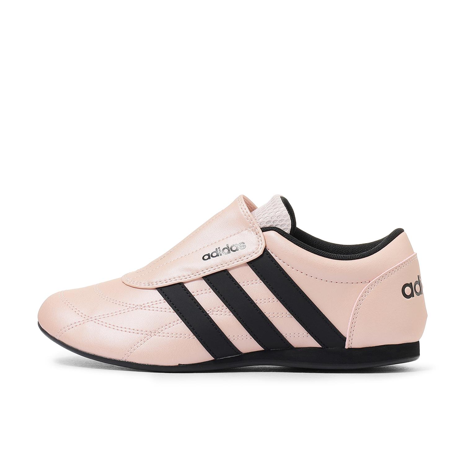 adidas Tekwen