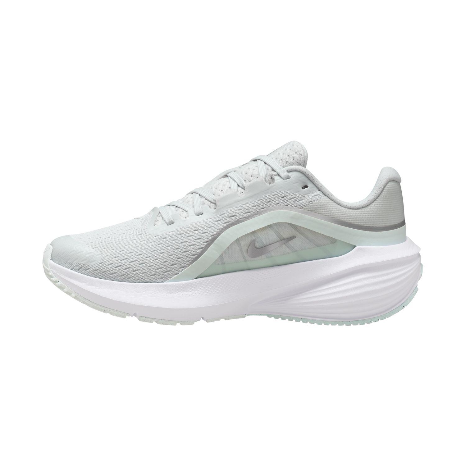 NIKE Women's Downshifter 14