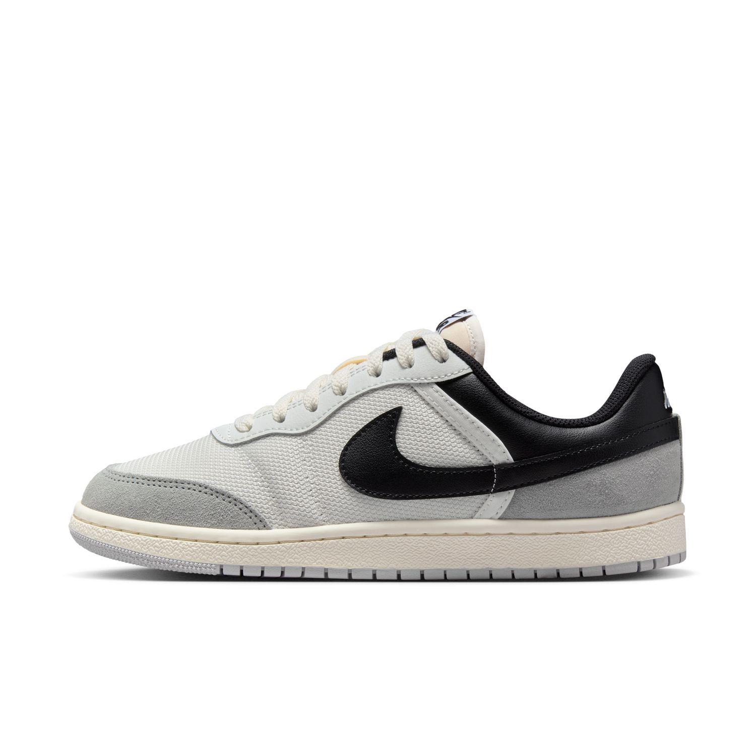 JORDAN BRAND Air Jordan Sky Line LOW